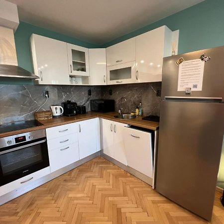 Al Malina 3Bdr Family Apt With Parking Space Near Airport And Iec Sofia Exterior foto