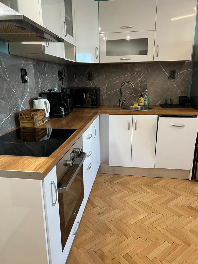 Al Malina 3Bdr Family Apt With Parking Space Near Airport And Iec Sofia Exterior foto